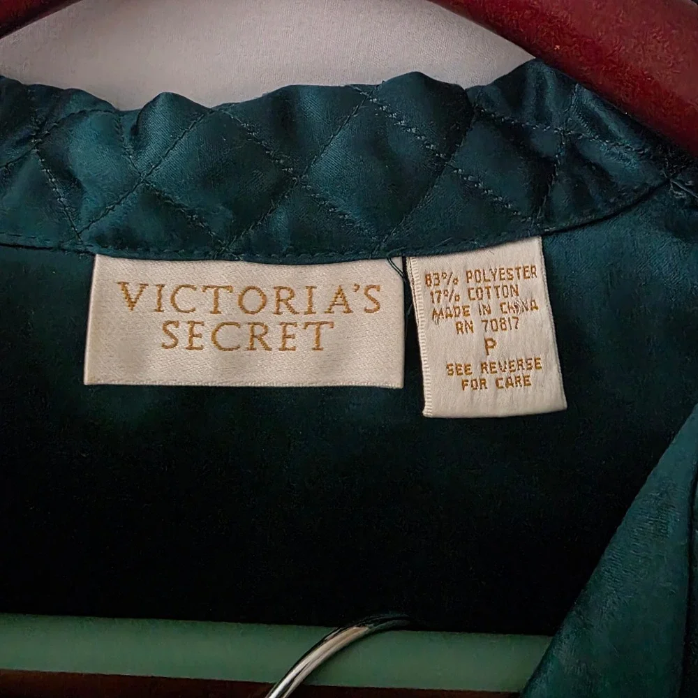 Victoria's Secret VTG Gold Label Emerald Green Satin‎ 3pc Pajama Robe Set Small
